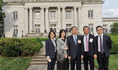 Chongqing Delegation attended the Welcome Party of Kentucky Governor at his official residence